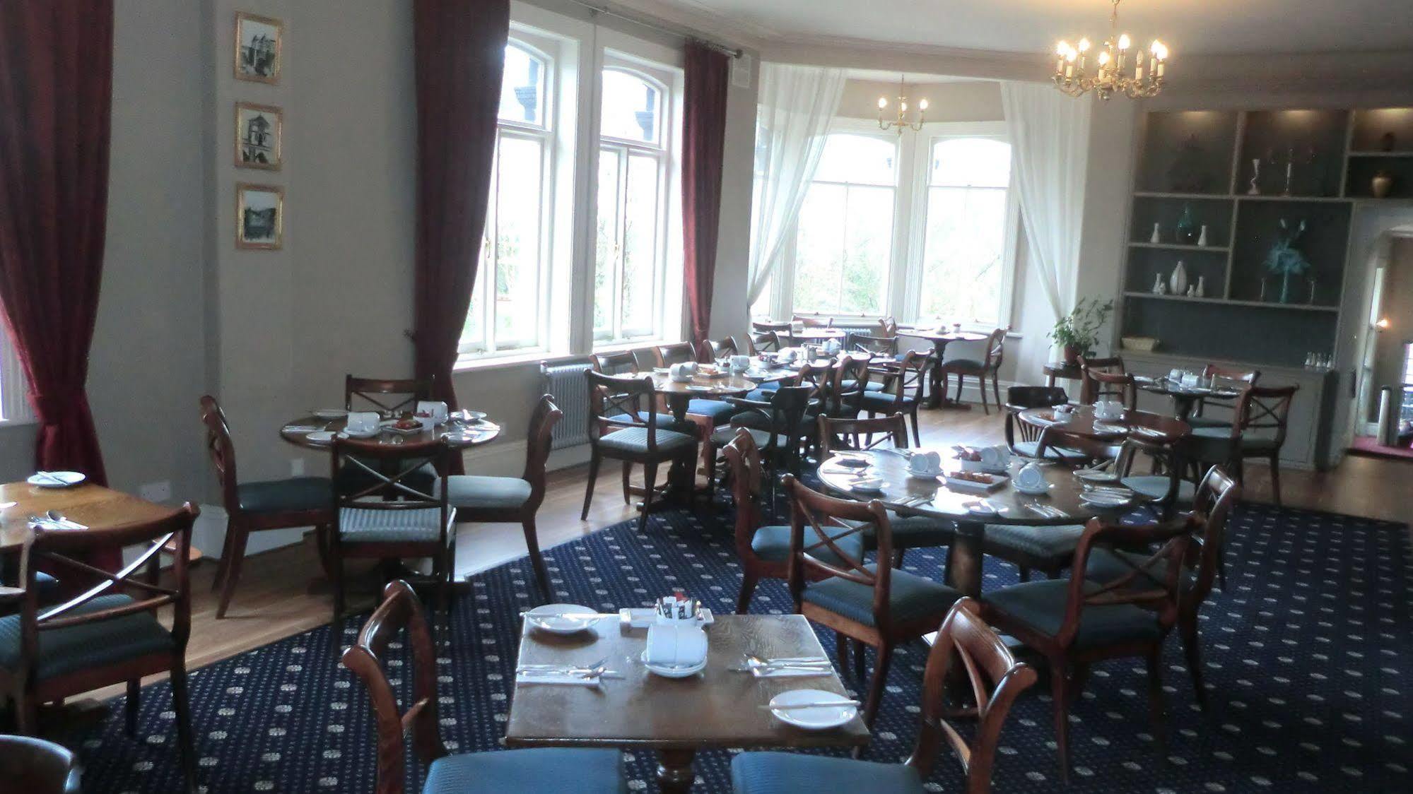 The Royal Hotel Llangollen Eksteriør bilde