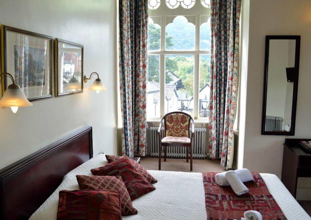 The Royal Hotel Llangollen Eksteriør bilde