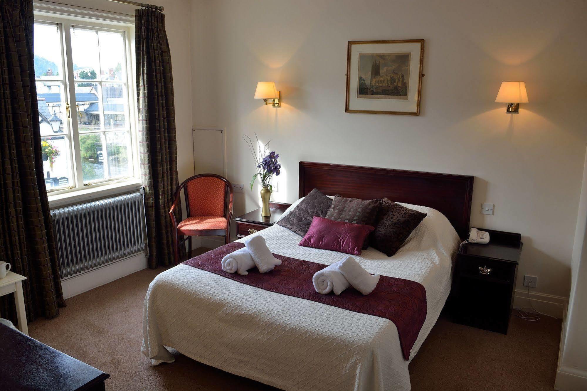 The Royal Hotel Llangollen Eksteriør bilde