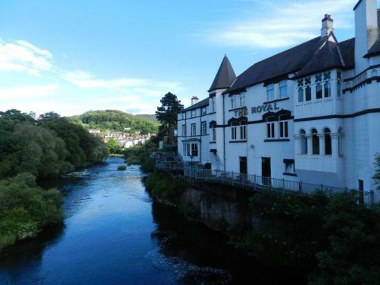 The Royal Hotel Llangollen Eksteriør bilde